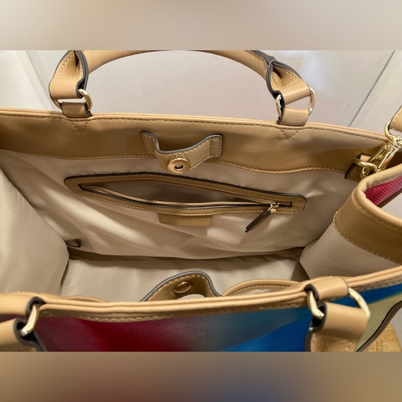 International Concepts Large Ombre Caitlinn Tote - Picture 5 of 11